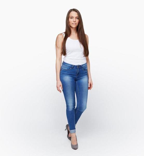 Samantha S. – Real People Sedcard-Foto 5 bei JustInCast