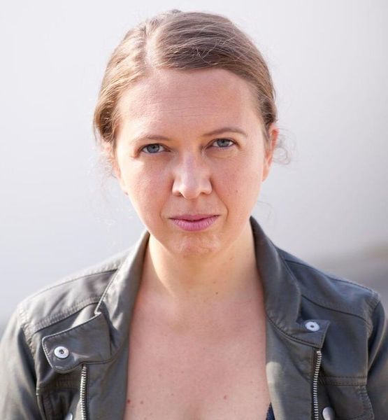 Alexandra Julius F. – Schauspiel Sedcard-Foto 5 bei JustInCast