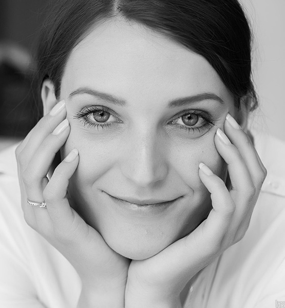 Berit M. – Schauspiel Sedcard-Foto 3 bei JustInCast