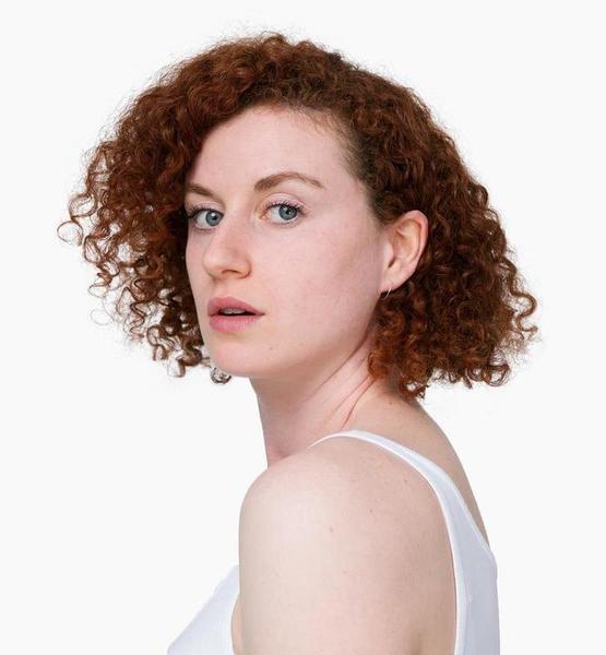 Anja K. – Real People Sedcard-Foto 4 bei JustInCast