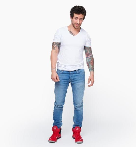 Eduardo D. – Real People Sedcard-Foto 4 bei JustInCast
