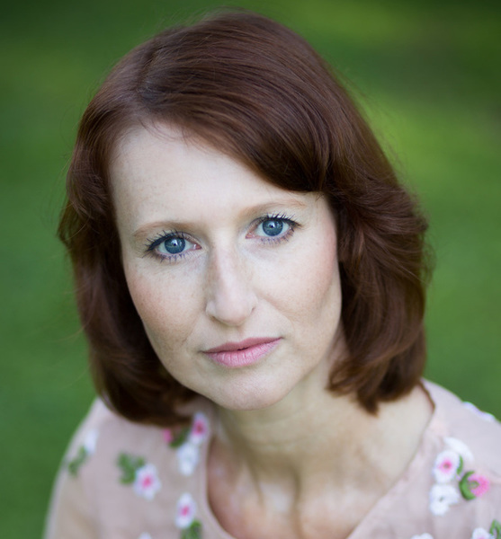 Nicole L. – Acting sedcard image 2 at JustInCast
