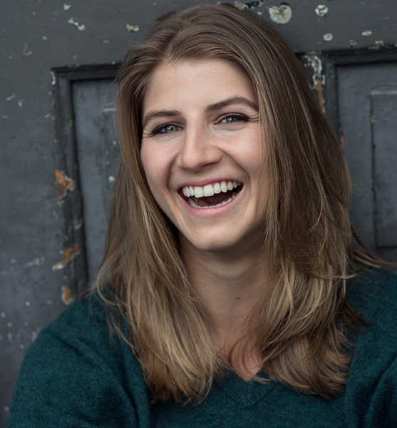 Franziska  L. – Schauspiel Sedcard-Foto 3 bei JustInCast