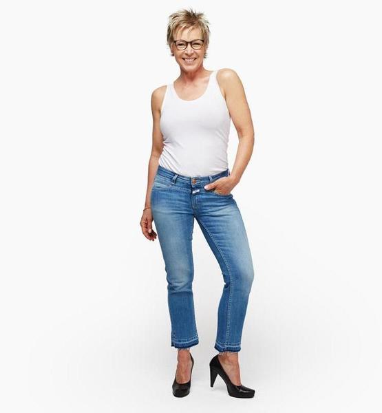 PETRA M. – Real People Sedcard-Foto 4 bei JustInCast