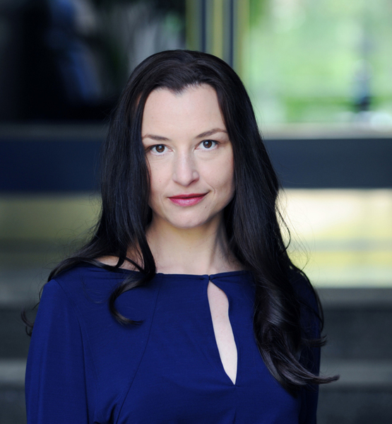 Caroline B. – Schauspiel Sedcard-Foto 4 bei JustInCast