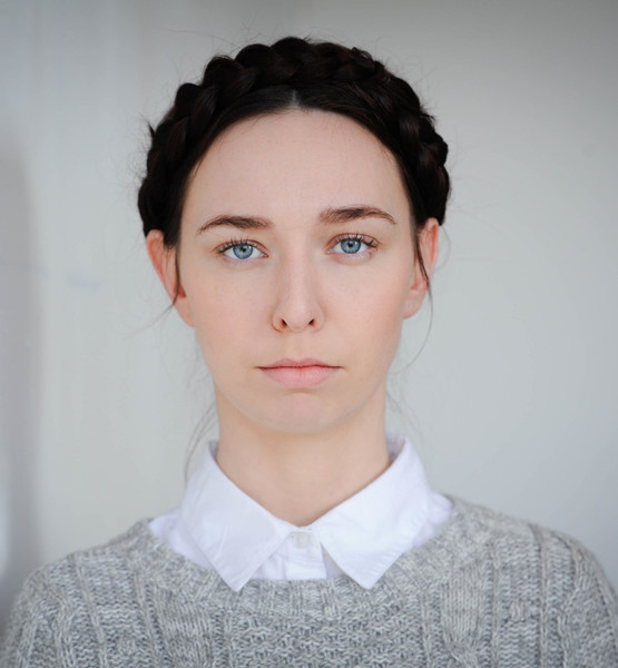 Riccarda R. – Schauspiel Sedcard-Foto 2 bei JustInCast