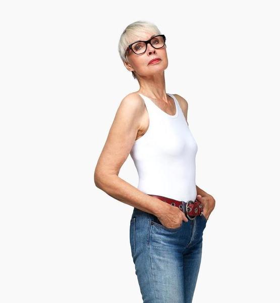 Trudelies  G. – Real People Sedcard-Foto 5 bei JustInCast