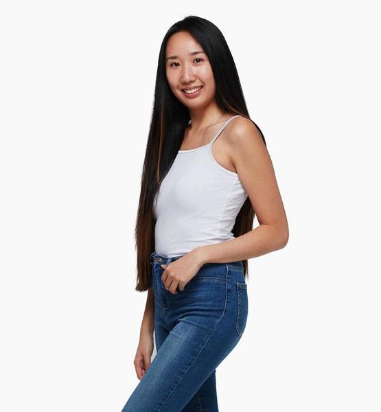 Christina L. – Real People Sedcard-Foto 5 bei JustInCast