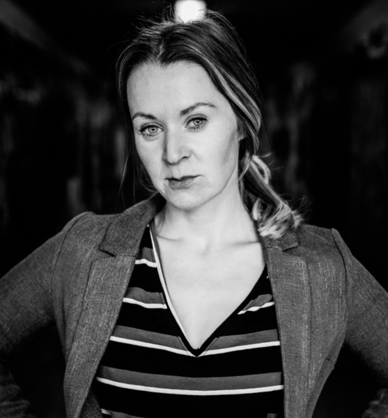 Denise H. – Schauspiel Sedcard-Foto 3 bei JustInCast