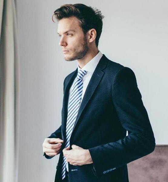 Julian S. – Fashion Sedcard-Foto 4 bei JustInCast