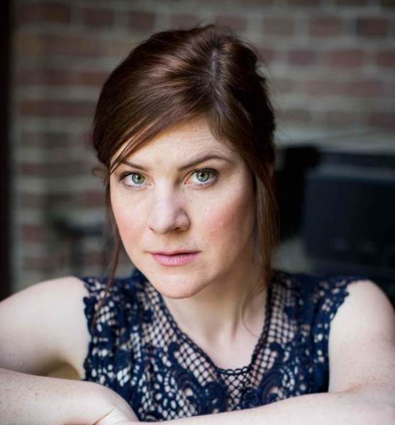Charlotte W. – Schauspiel Sedcard-Foto 3 bei JustInCast