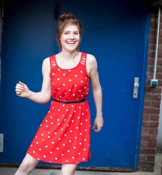 Charlotte W. – Schauspiel Sedcard-Foto 5 bei JustInCast