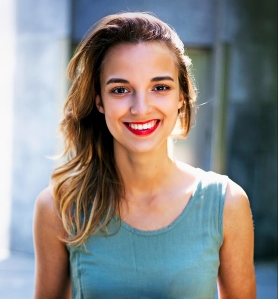Asya P. – Schauspiel Sedcard-Foto 2 bei JustInCast