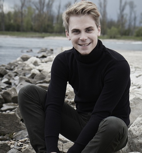 Jan-Niklas L. – Schauspiel Sedcard-Foto 2 bei JustInCast