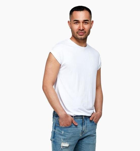 Alain  P. – Real People Sedcard-Foto 2 bei JustInCast