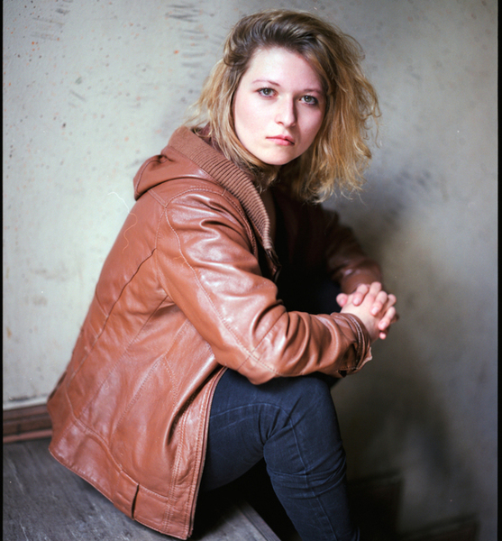 Karla H. – Schauspiel Sedcard-Foto 4 bei JustInCast