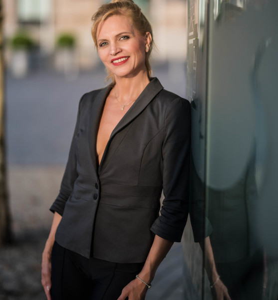 Christine R. – Schauspiel Sedcard-Foto 3 bei JustInCast