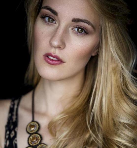 Hannah Z. – Fashion sedcard image 3 at JustInCast
