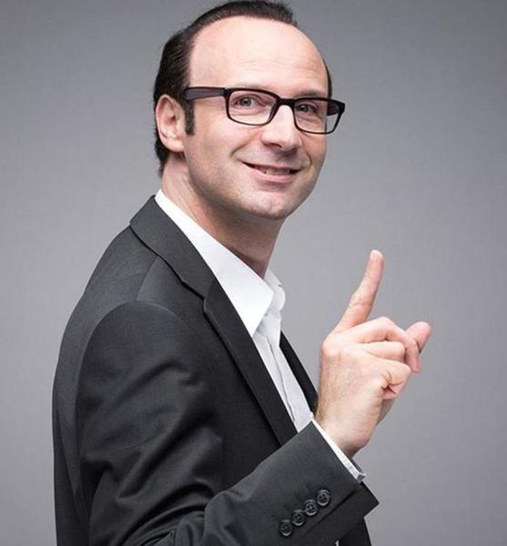 Mel J. – Schauspiel Sedcard-Foto 4 bei JustInCast