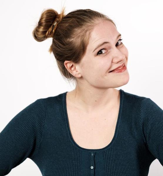 Nina T. – Schauspiel Sedcard-Foto 3 bei JustInCast