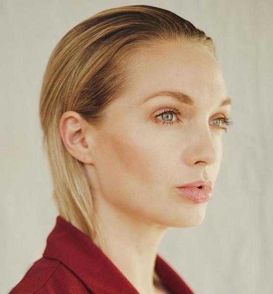 Victoria M. – Fashion sedcard image 5 at JustInCast
