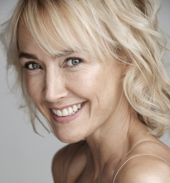 Anna K. – Fashion Sedcard-Foto 4 bei JustInCast