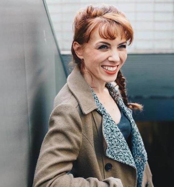 Lesley H. – Schauspiel Sedcard-Foto 4 bei JustInCast