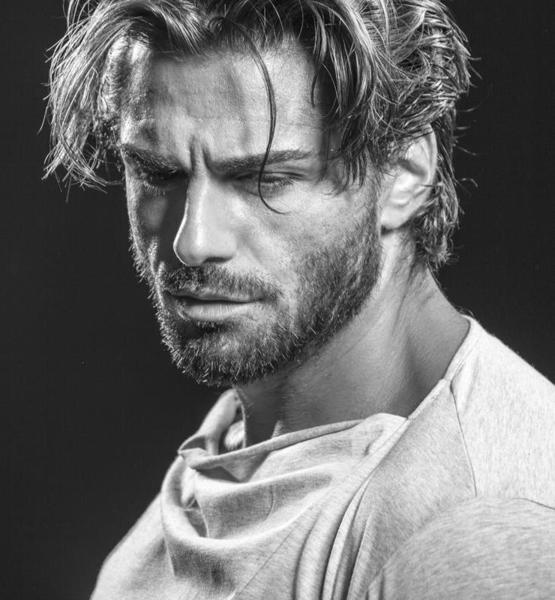 Kenan E. – Fashion Sedcard-Foto 2 bei JustInCast