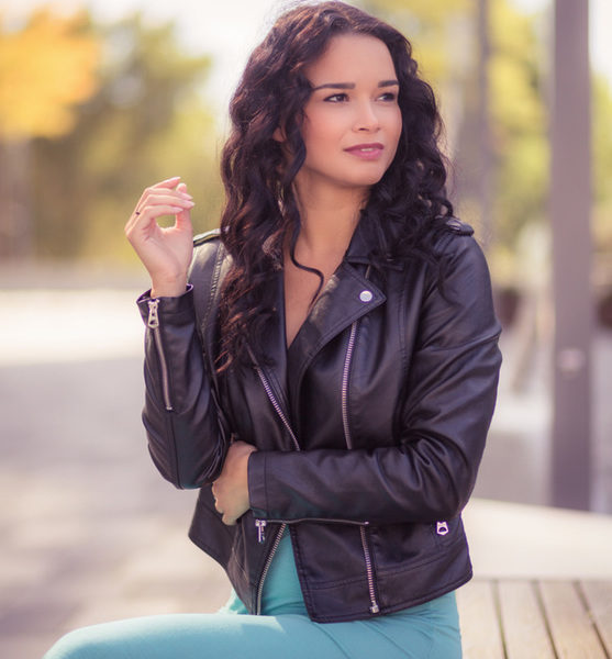 Lourdes S. – Acting sedcard image 2 at JustInCast