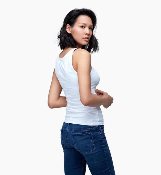 Martina  W. – Real People Sedcard-Foto 5 bei JustInCast