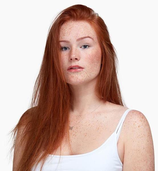 Victoria M. – Fashion Sedcard-Foto 2 bei JustInCast