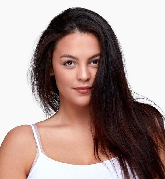 Marika K. – Real People Sedcard-Foto 3 bei JustInCast