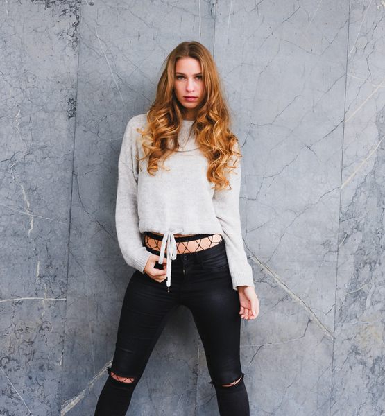 Louisa H. – Schauspiel Sedcard-Foto 4 bei JustInCast