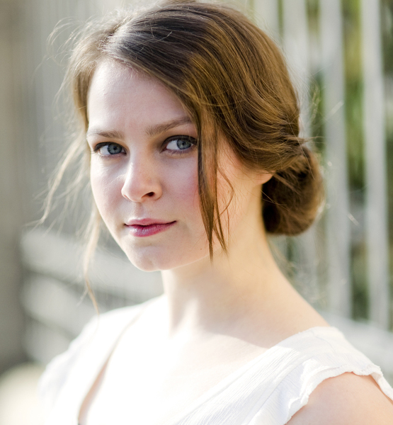 Janina D. – Schauspiel Sedcard-Foto 3 bei JustInCast