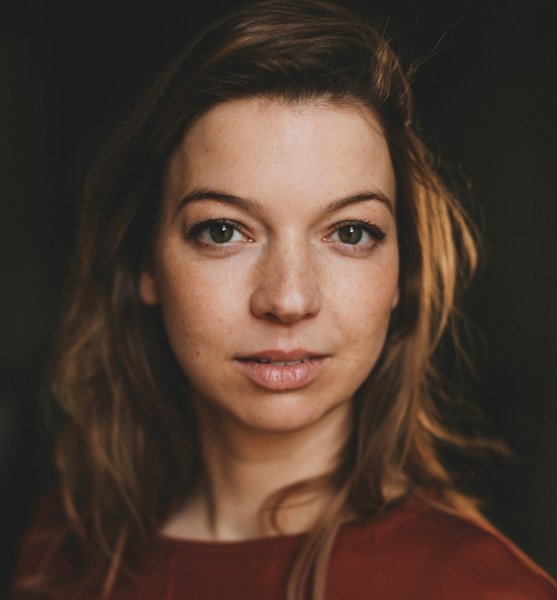 Katharina F. – Schauspiel Sedcard-Foto 6 bei JustInCast