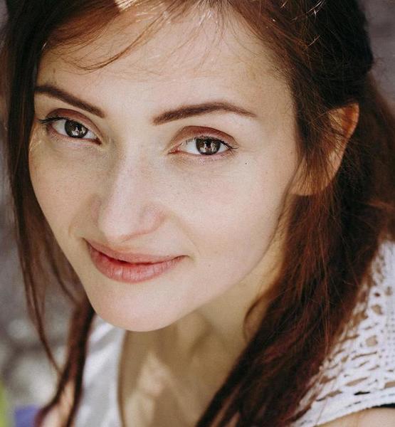 Zuzanna S. – Schauspiel Sedcard-Foto 2 bei JustInCast
