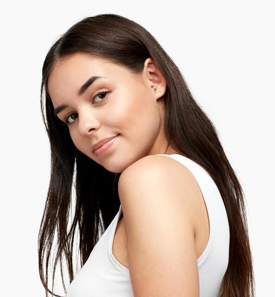 Tonia  A. – Real People Sedcard-Foto 2 bei JustInCast