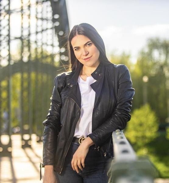 Pia  P. – Moderation Profilbild bei JustInCast