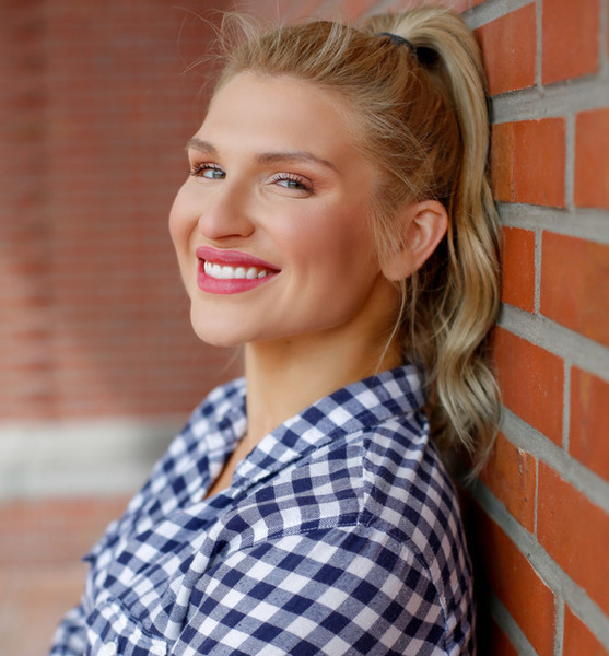 Ekaterina L. – Schauspiel Sedcard-Foto 5 bei JustInCast
