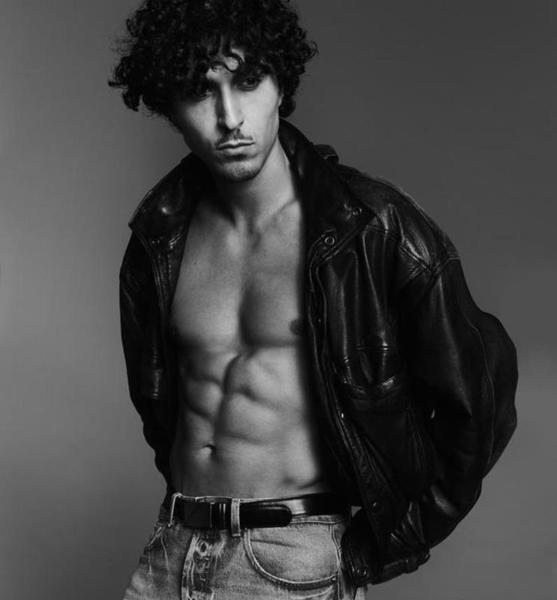 Amir A. – Fashion Sedcard-Foto 4 bei JustInCast