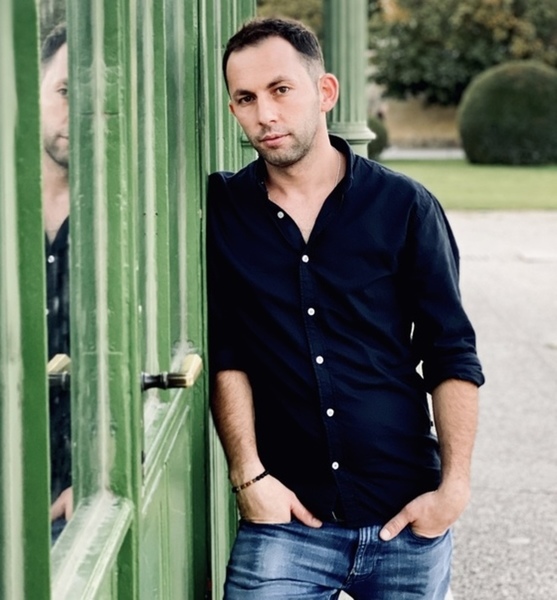 Bekim M. – Schauspiel Sedcard-Foto 3 bei JustInCast