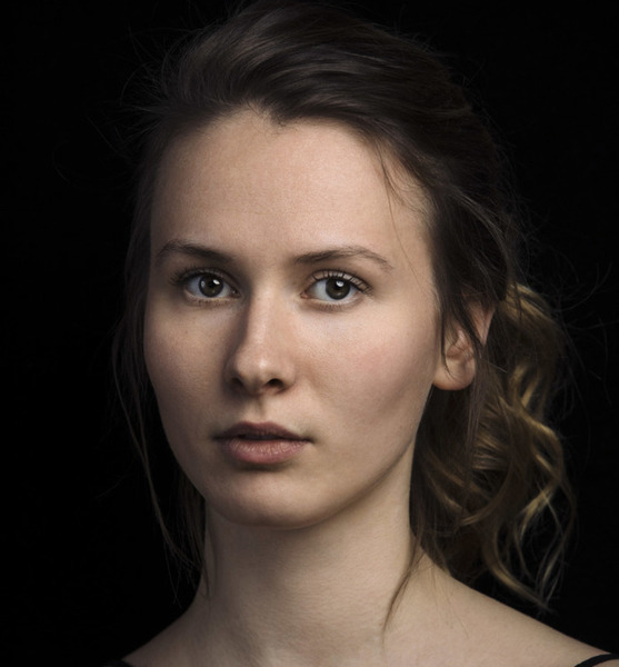 Ingalisa S. – Schauspiel Sedcard-Foto 3 bei JustInCast