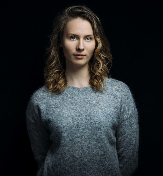 Ingalisa S. – Schauspiel Sedcard-Foto 2 bei JustInCast