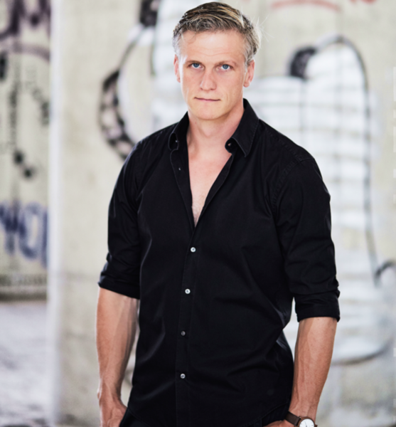 Rüdiger H. – Schauspiel Sedcard-Foto 4 bei JustInCast