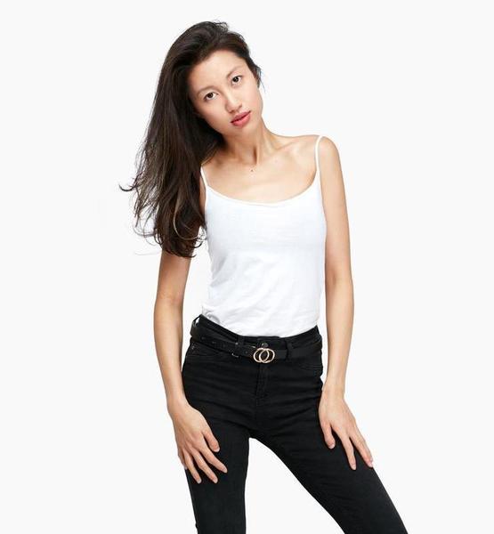 Thao Anna  D. – Fashion Sedcard-Foto 4 bei JustInCast