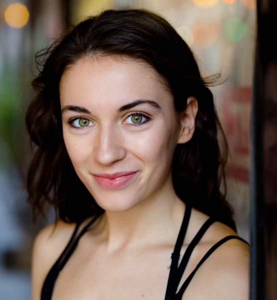 Nathalie H. – Schauspiel Sedcard-Foto 2 bei JustInCast