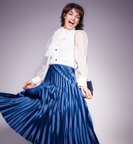 Erika K. – Schauspiel Sedcard-Foto 5 bei JustInCast