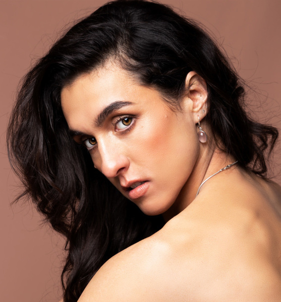 Leyla E. – Fashion Sedcard-Foto 4 bei JustInCast