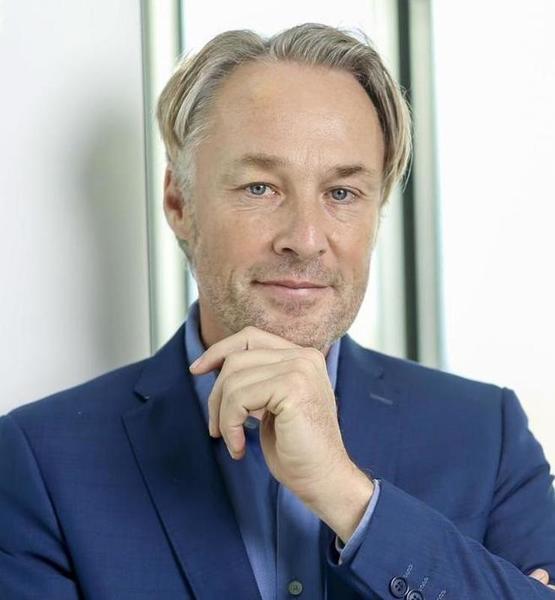 Christian J. – Fashion Profilbild bei JustInCast