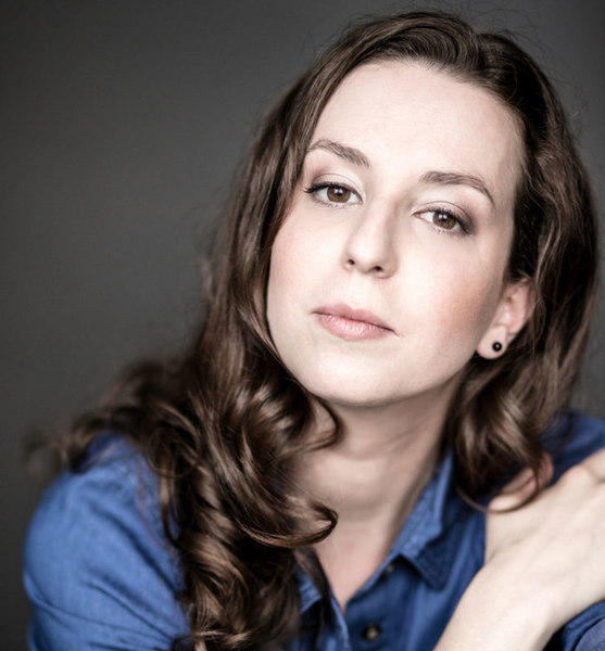 Bianca I. – Schauspiel Sedcard-Foto 2 bei JustInCast